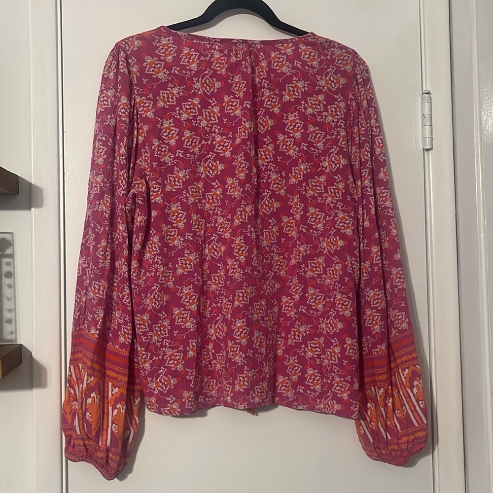 CHARLIE PAIGE Floral Gauzy Tie Top: Sz M - Picture 2 of 5